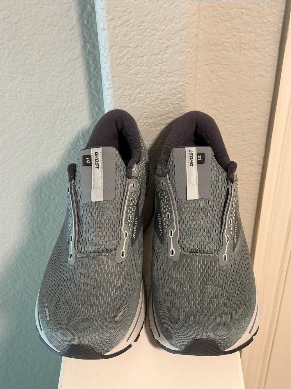 Brooks Ghost 14 Men's Running Shoes - Gray- RETIRED
